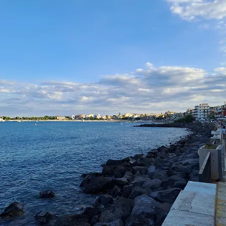 Welcoming * Giardini Naxos